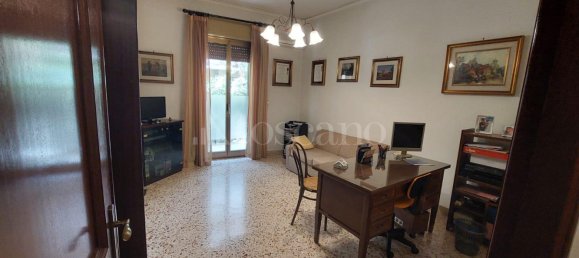 Дом с 5 комнатами в Палермо, Италия № 261052 17