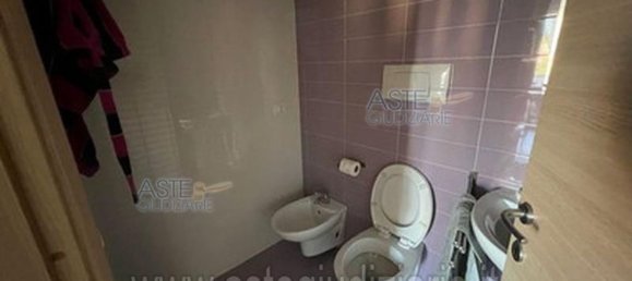 11 rooms House in Rome, Italy No. 31353 10