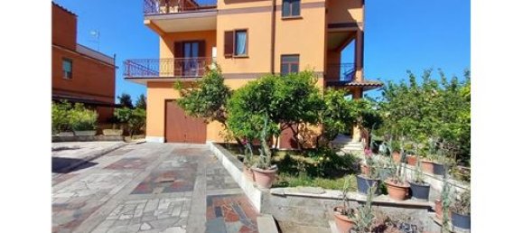 3 bedrooms Apartment in Rome, Italy No. 289484 4