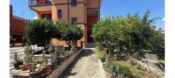 3 bedrooms Apartment in Rome, Italy No. 289484 3