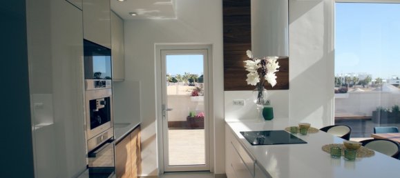 Villa de 3 dormitorios en Ciudad Quesada, Spain No. 3602 11