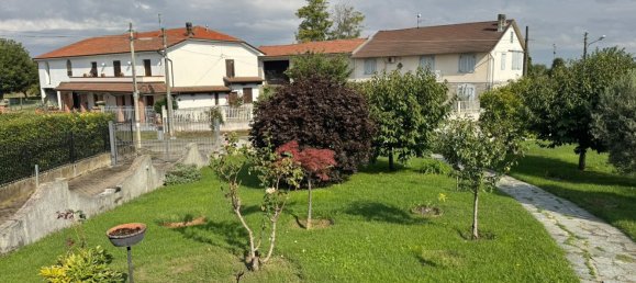5 bedrooms Villa in Alessandria, Italy No. 353716 3