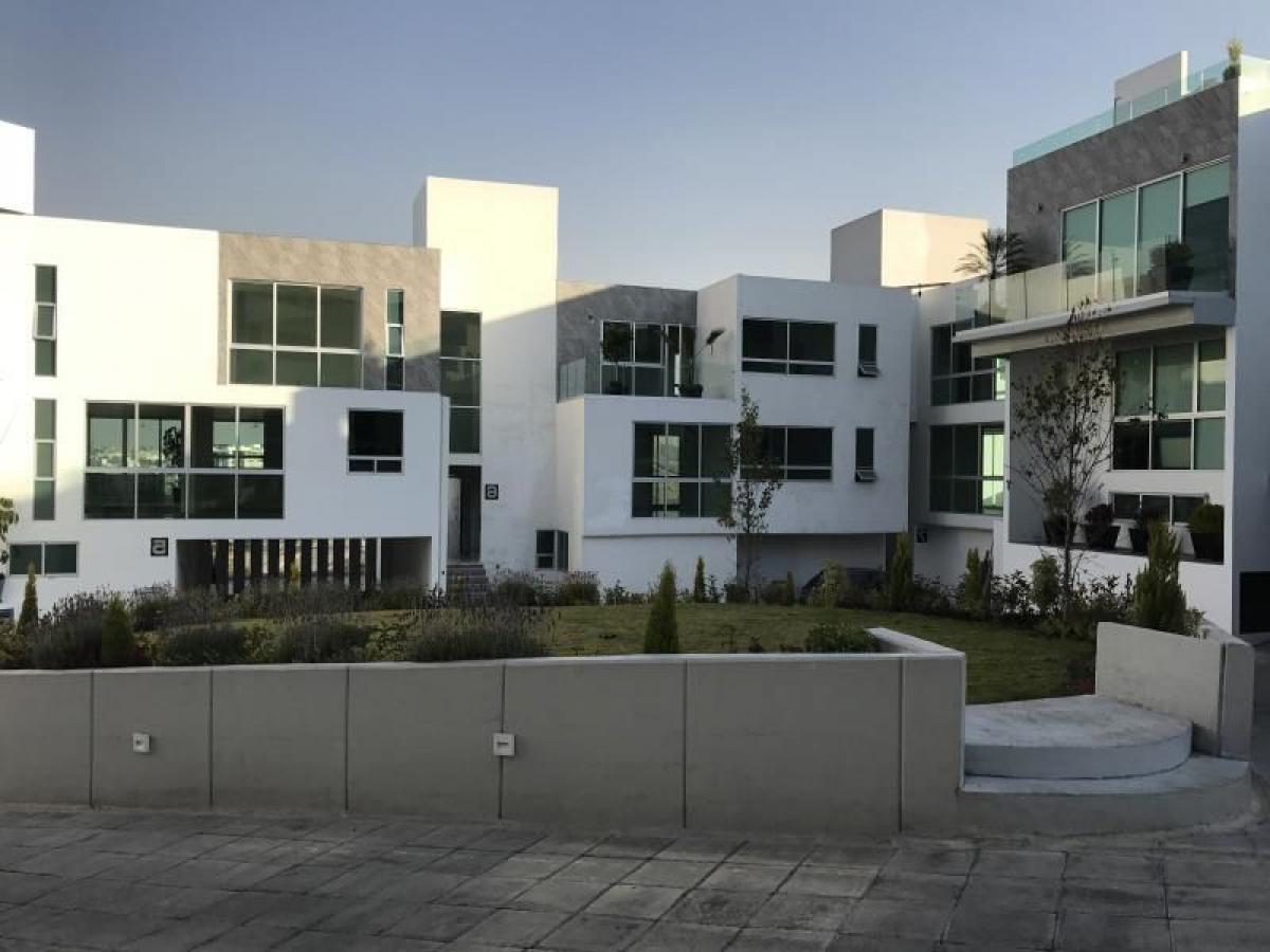 Casa de 3 dormitorios en Naucalpan de Juárez, Mexico No. 212163