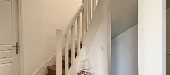 4 bedrooms House in Suresnes, France No. 151317 9