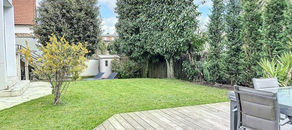 4 bedrooms House in Suresnes, France No. 151317 6