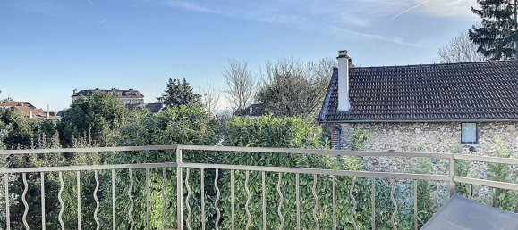 4 bedrooms House in Suresnes, France No. 151317 12