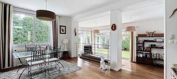 4 bedrooms House in Suresnes, France No. 151317 3