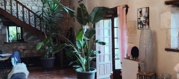 3 bedrooms Townhouse in Charente, France No. 337115 4