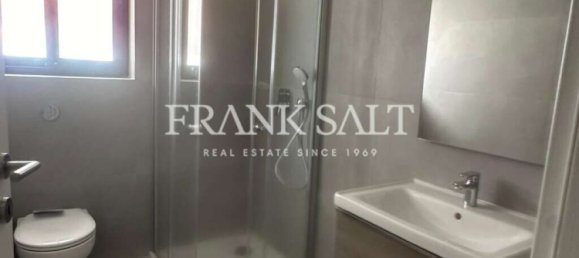 2 bedrooms Apartment in Swieqi, Malta No. 3182 2