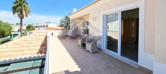 4 bedrooms House in Ferragudo, Portugal No. 100450 35