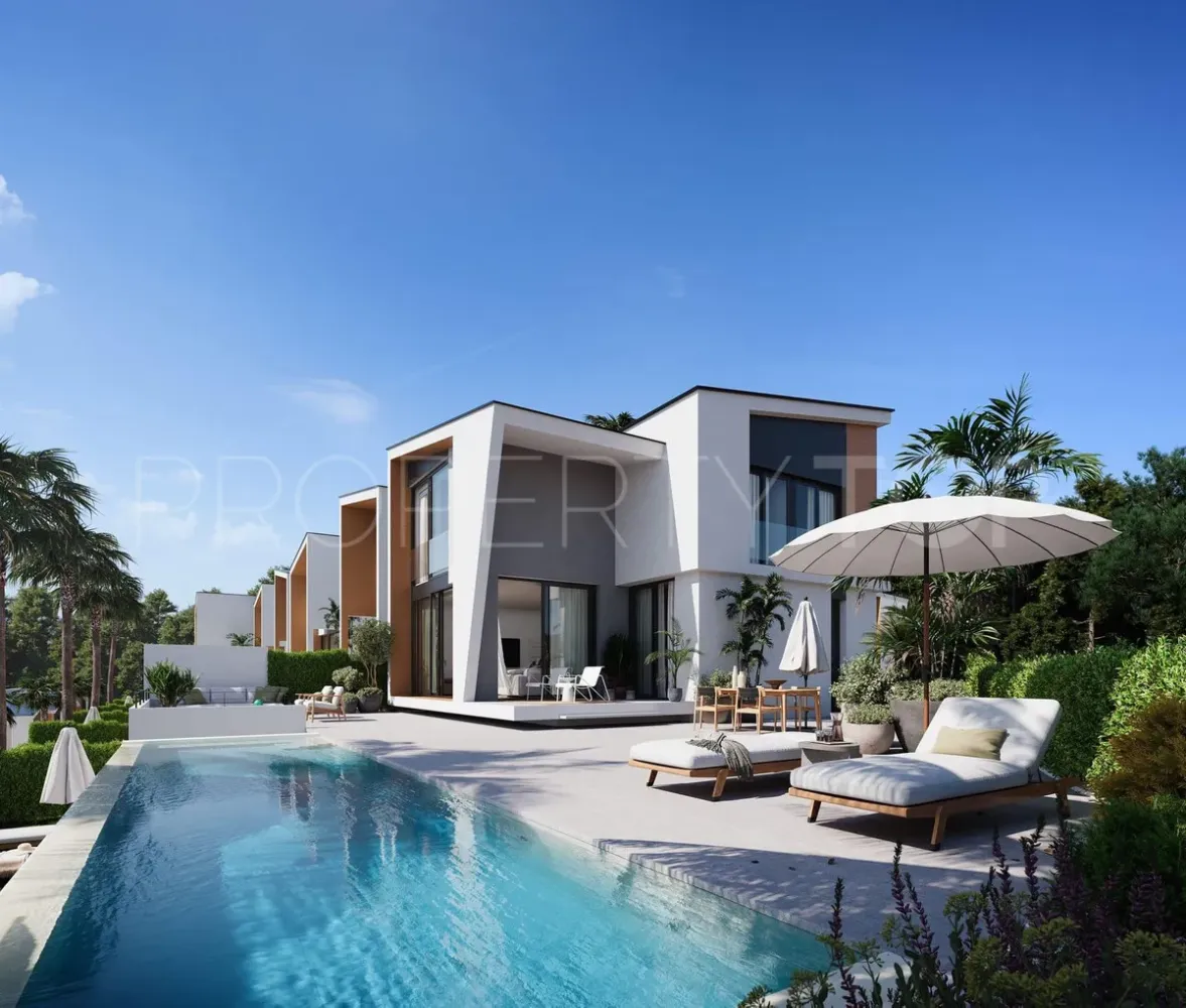 4 bedrooms Villa in Marbella, Spain No. 183163