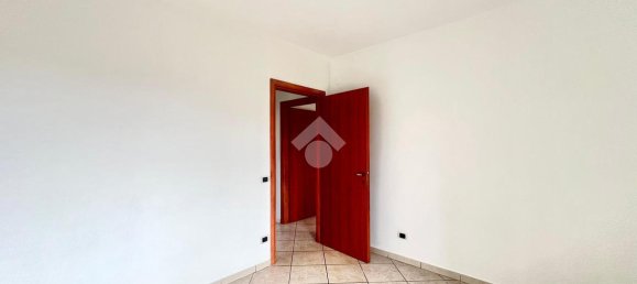 Квартира с 3 комнатами в Лабико, Италия № 130473 9