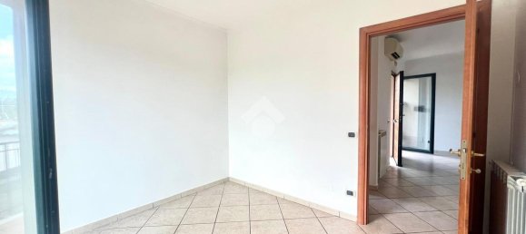 Квартира с 3 комнатами в Лабико, Италия № 130473 8