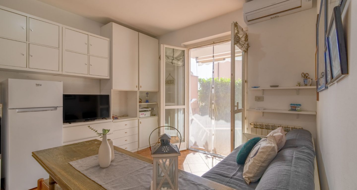 1 غرف نوم شقة في Loano, Italy رقم 310928