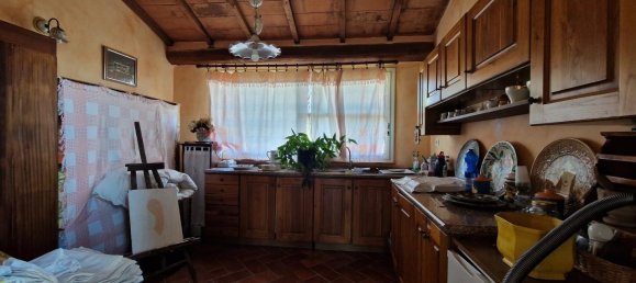 12 rooms House in Manciano, Italy No. 117439 8