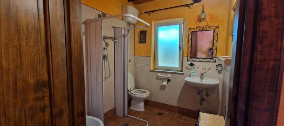12 rooms House in Manciano, Italy No. 117439 16