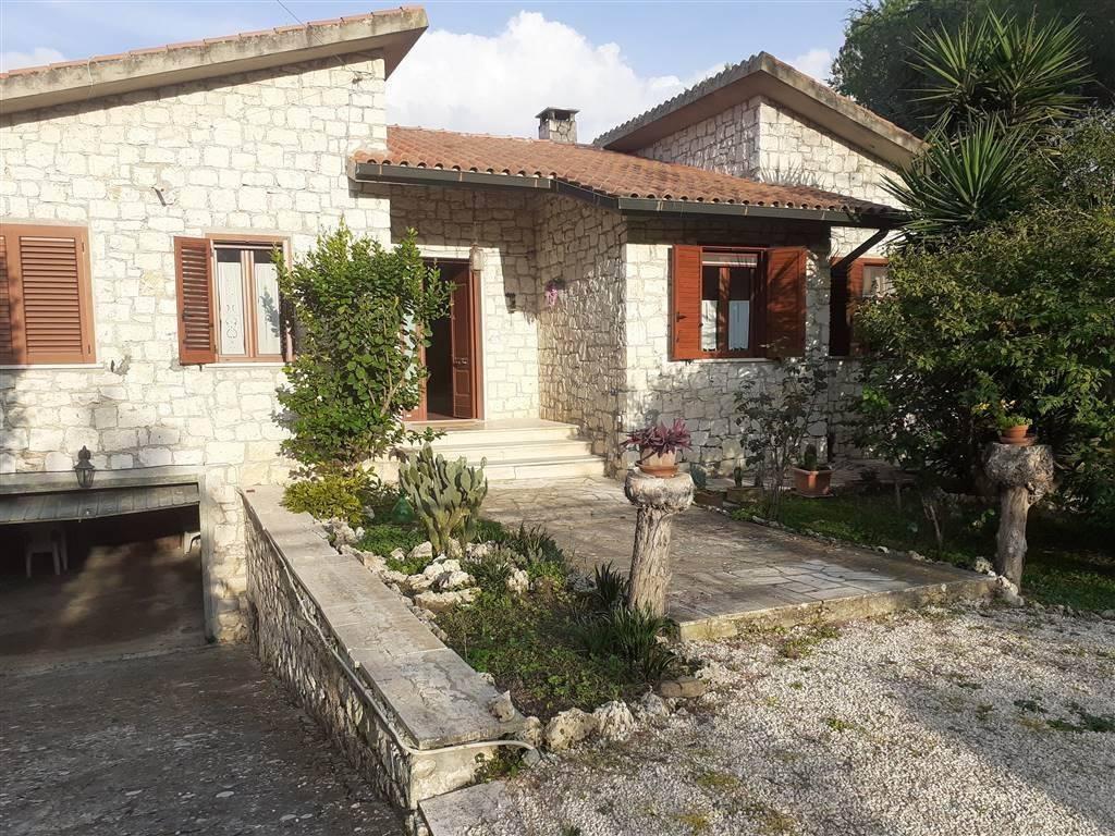 Villa de 8 habitaciónes en Manciano, Italy No. 30297