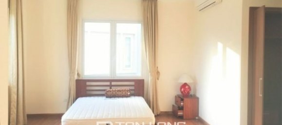 3 Schlafzimmer Villa in Long Bien, Vietnam, Nr. 3451 4