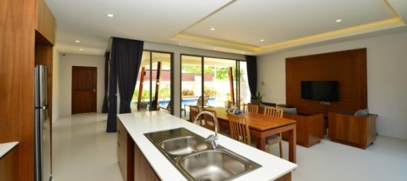 3 bedrooms Villa in Rawai, Thailand No. 12538 6