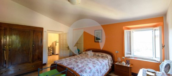 3 bedrooms Villa in Casina, Italy No. 304615 7