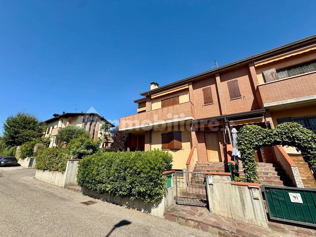 3 chambres Appartement à Dozza, Italy No. 313671