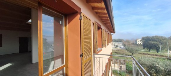 Casa de 20 divisões em San Severino Marche, Italy N.º 152903 40