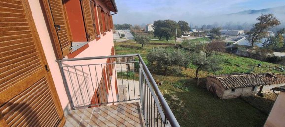 Casa de 20 divisões em San Severino Marche, Italy N.º 152903 38