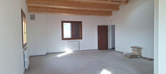 Casa de 20 divisões em San Severino Marche, Italy N.º 152903 34