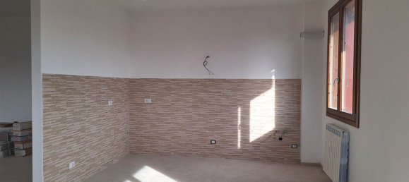 Casa de 20 divisões em San Severino Marche, Italy N.º 152903 14