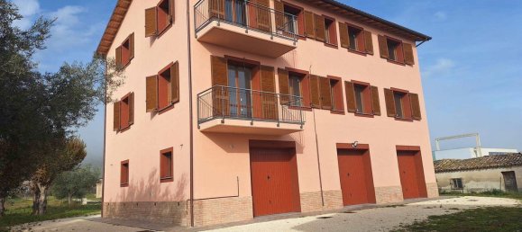 Casa de 20 divisões em San Severino Marche, Italy N.º 152903 2