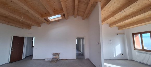 Casa de 20 divisões em San Severino Marche, Italy N.º 152903 32