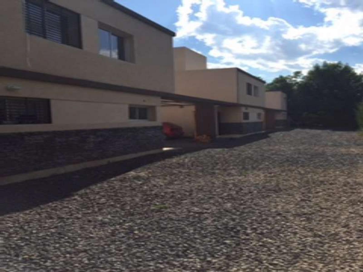 Gewerbliche Immobilie in Cordoba, Argentina, Nr. 26536