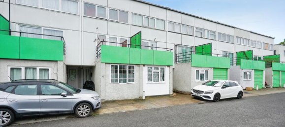 4 bedrooms House in Mitcham, United Kingdom No. 11602 14