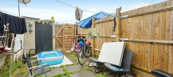 4 bedrooms House in Mitcham, United Kingdom No. 11602 7