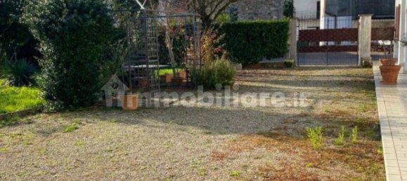 4 bedrooms House in Gattico-Veruno, Italy No. 141343 7