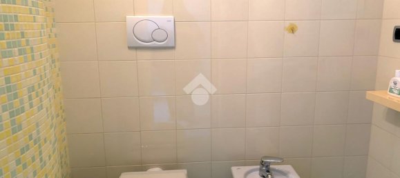 Квартира с 3 комнатами в Казореццо, Италия № 101986 22