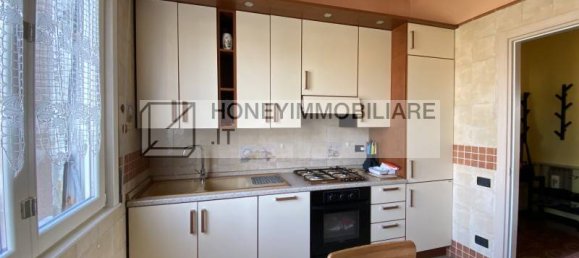 Apartamento de 3 dormitorios en Fidenza, Italy No. 25329 8