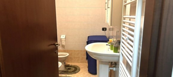 Studio in Valeggio sul Mincio, Italy No. 174670 7