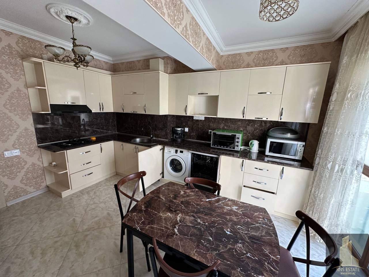 Apartamento T2 em Khatay, Azerbaijan N.º 1928