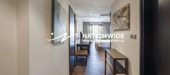 48m² Hotel Apartment in Dubai, UAE No. 111938 2