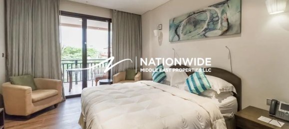 48m² Hotel Apartment in Dubai, UAE No. 111938 4