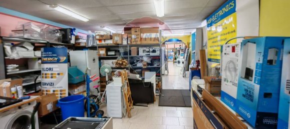 2-Zimmer Gewerbliche Immobilie in Recanati, Italy, Nr. 356207 20