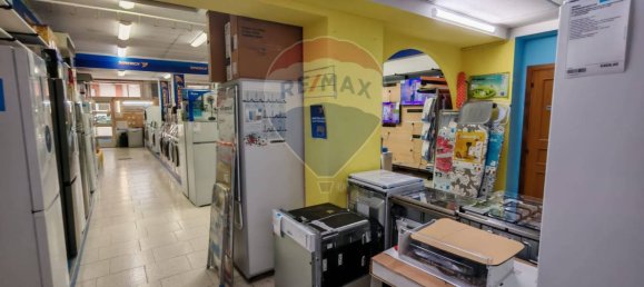 2-Zimmer Gewerbliche Immobilie in Recanati, Italy, Nr. 356207 23