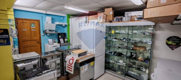 2-Zimmer Gewerbliche Immobilie in Recanati, Italy, Nr. 356207 24