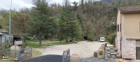 8 rooms House in Assisi, Italy No. 131770 5