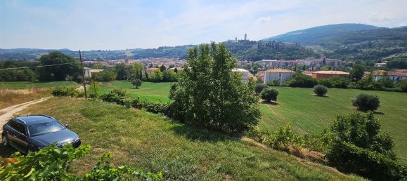 957m² Land in San Severino Marche, Italy No. 274934 13