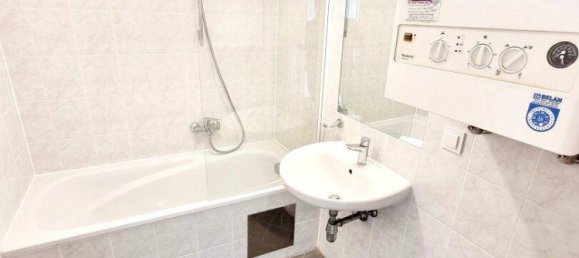 2 rooms Apartment in Hernals, Austria No. 121013 17