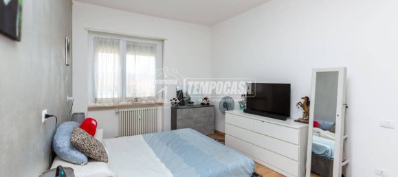 3 rooms Apartment in Villastellone, Italy No. 296383 11