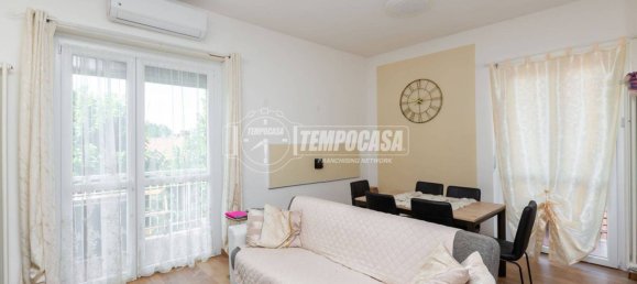 3 rooms Apartment in Villastellone, Italy No. 296383 5