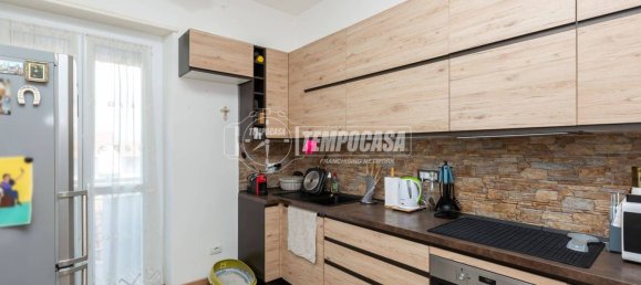 3 rooms Apartment in Villastellone, Italy No. 296383 3